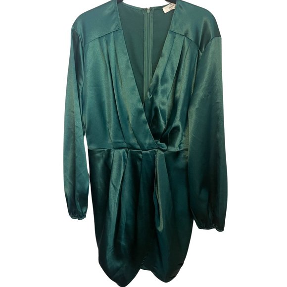Green Dress Long Sleeve size Large - Picture 2 of 4